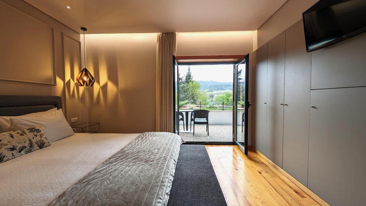 Quinta Do Burgo - Nature Hotel อามาเรส ภายนอก รูปภาพ